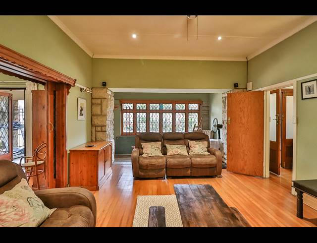 3 BEDROOM HOUSE FOR SALE IN SCOTTSVILLE